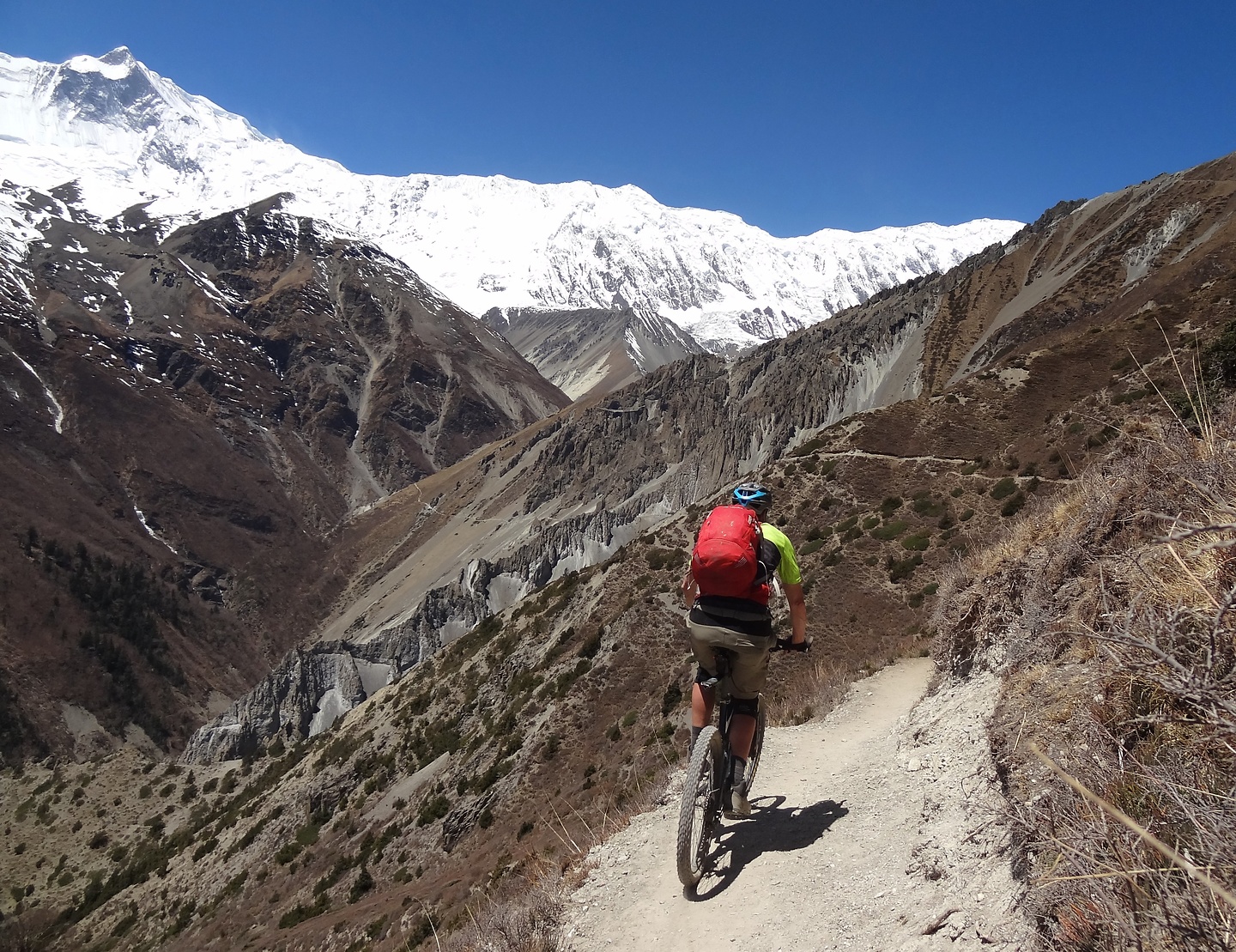 tilichobase2-uphill1.jpg
