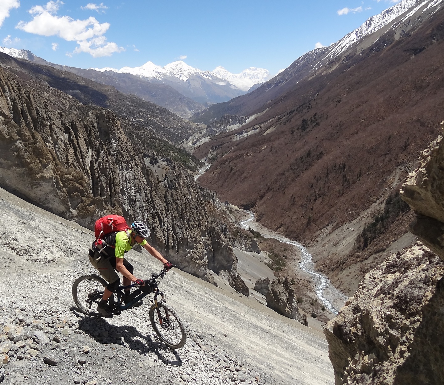 tilichobase2-uphill10.jpg