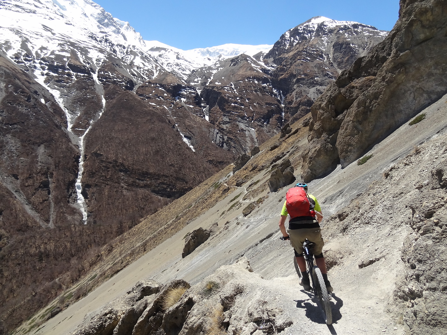 tilichobase2-uphill12.jpg
