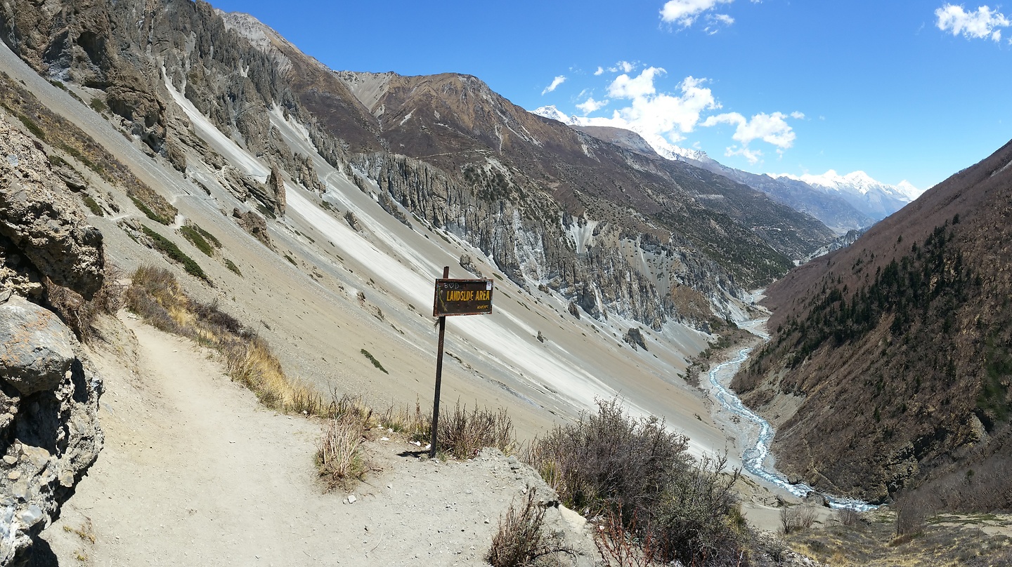 tilichobase2-uphill14.jpg