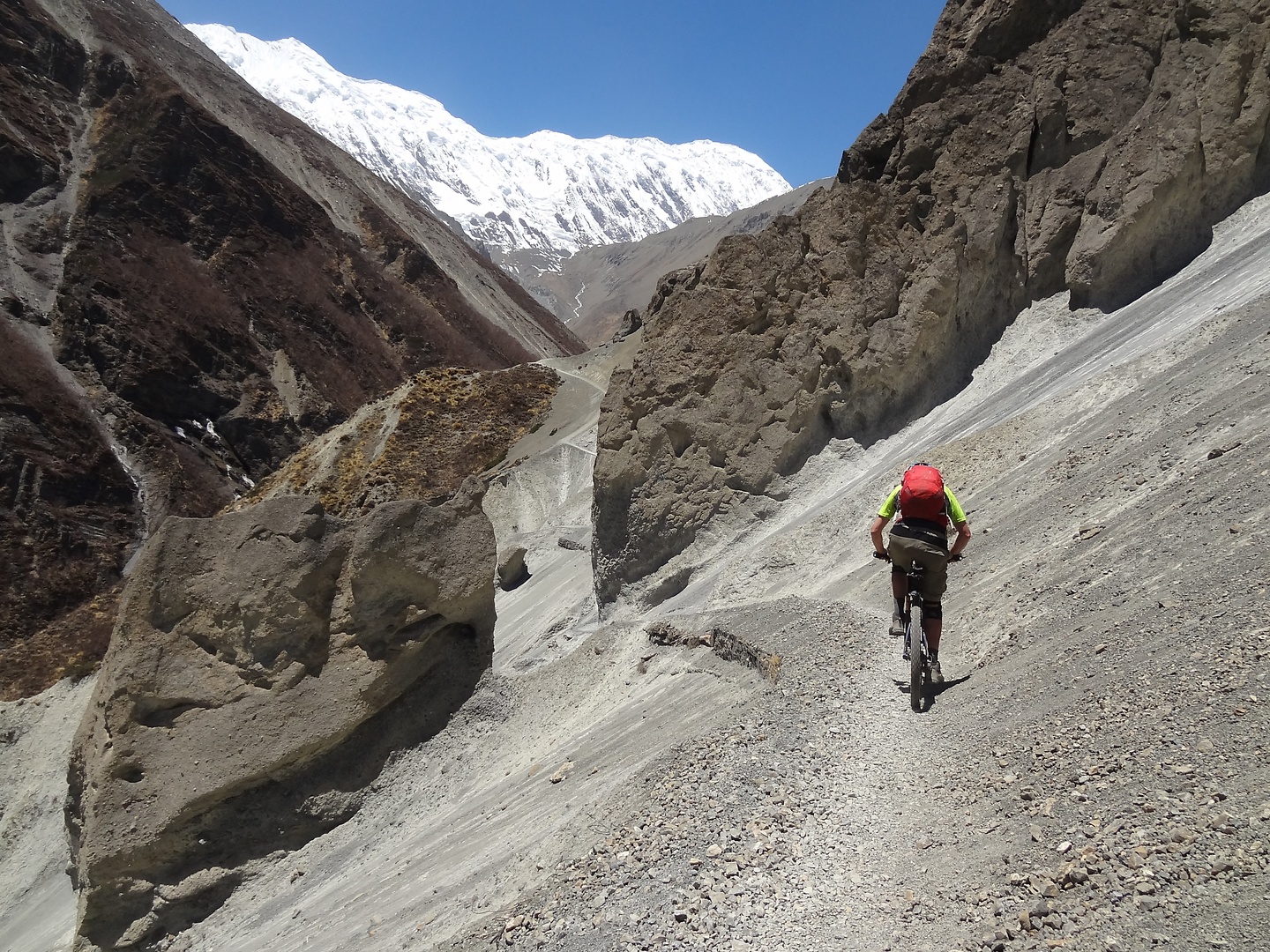 tilichobase2-uphill15.jpg