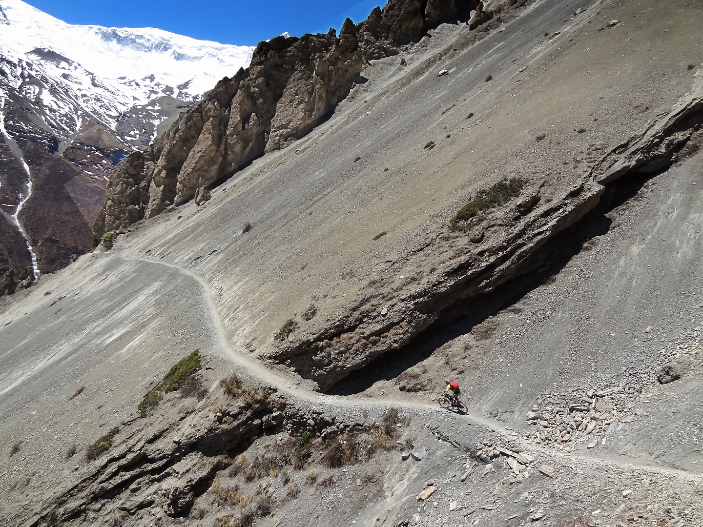 tilichobase2-uphill6.jpg