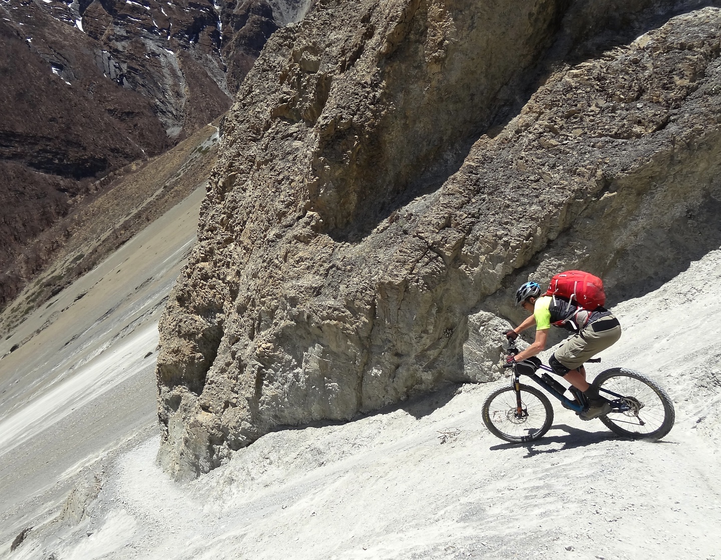 tilichobase2-uphill8.jpg