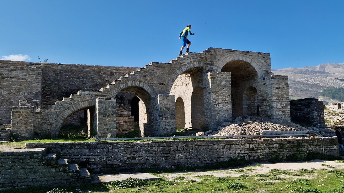 gjirokaster-castle6.jpg