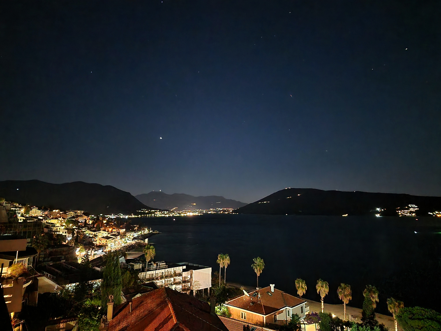 hercegnovi-night1.jpg