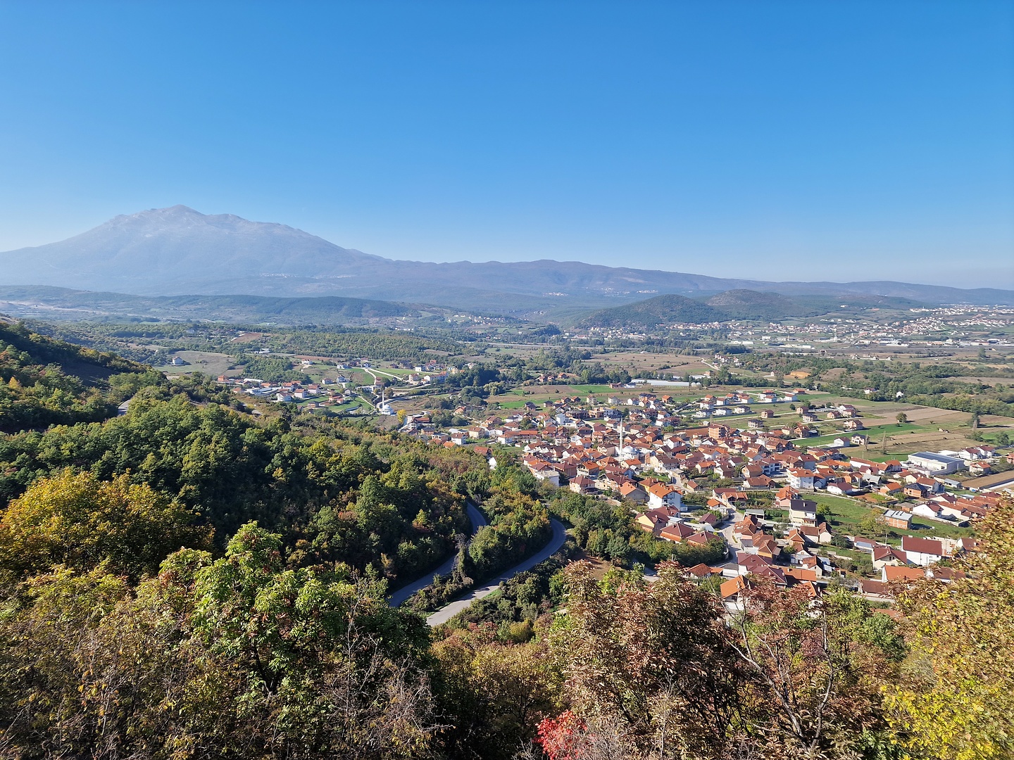 kosovo-townpano1.jpg