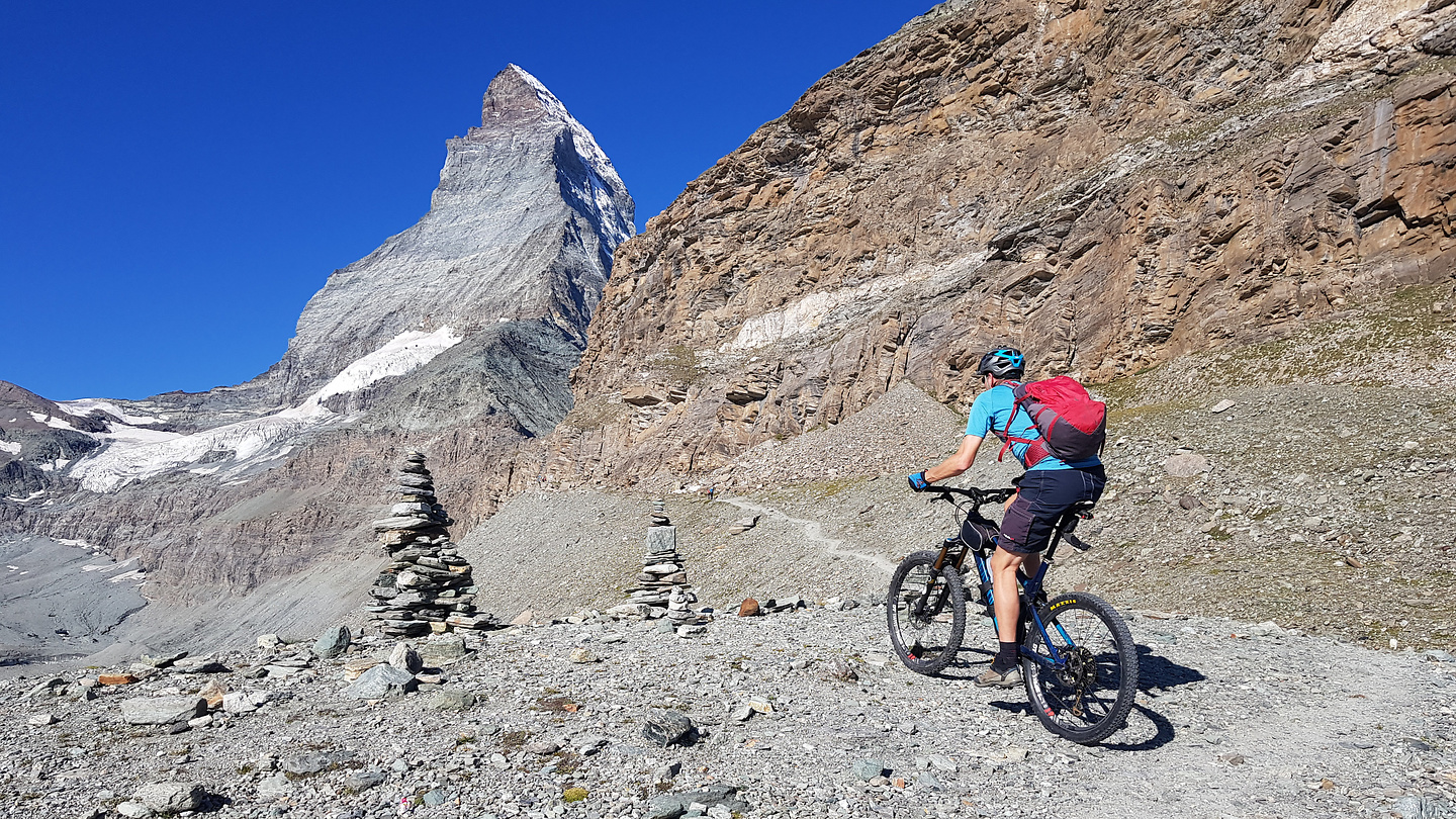 zermatt-hoernliuphill1.jpg