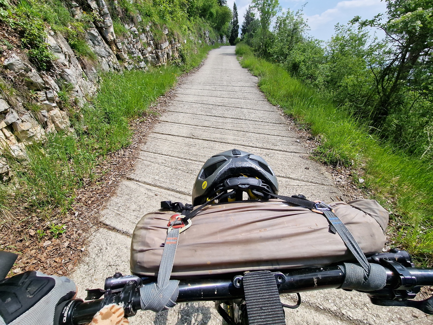 femene-uphill1.jpg