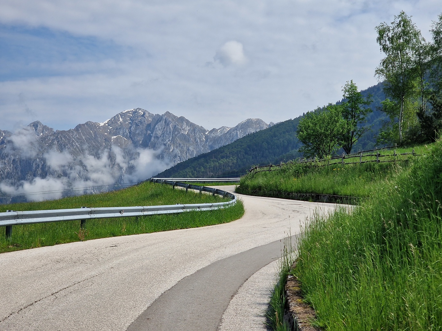 palantina-uphill1.jpg