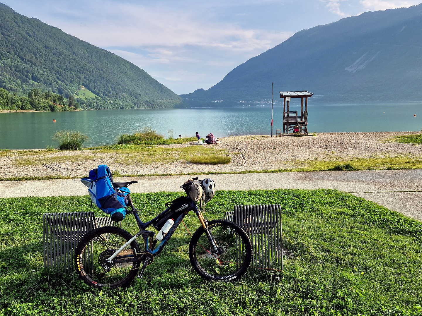 santacroce-lake4.jpg