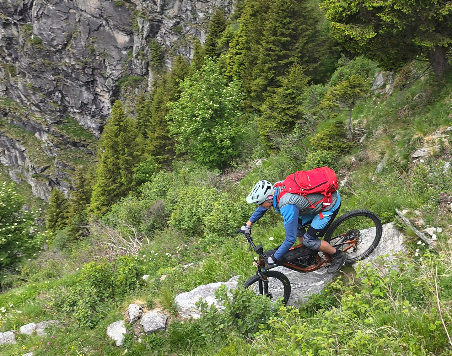 adula-trail6.jpg