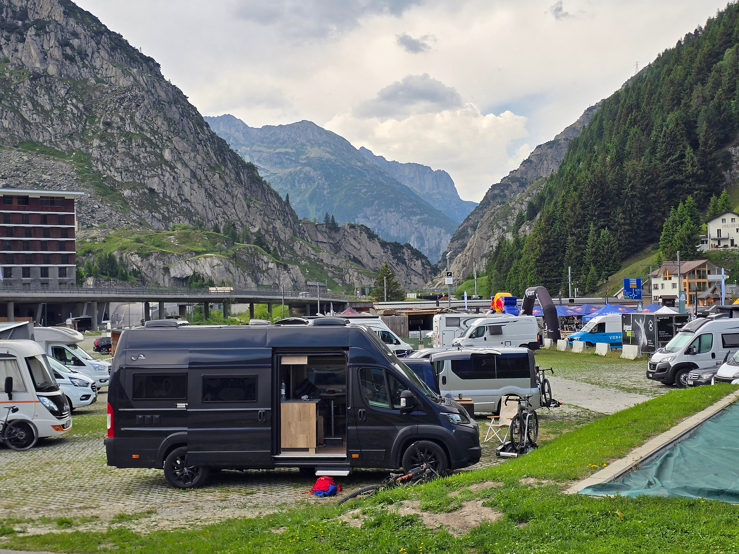 andermatt-camp1.jpg