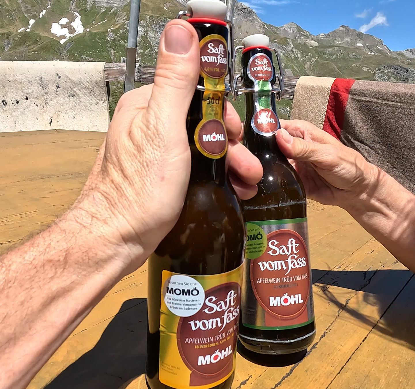 sardona-huette2.jpg