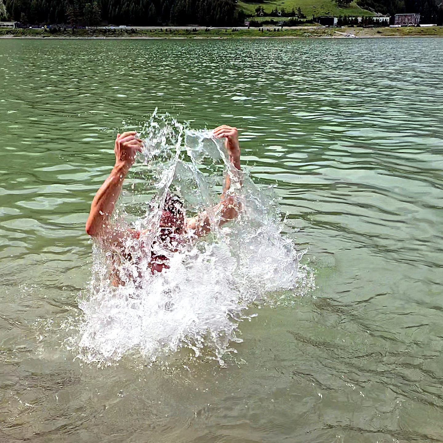 livigno-lake2.jpg